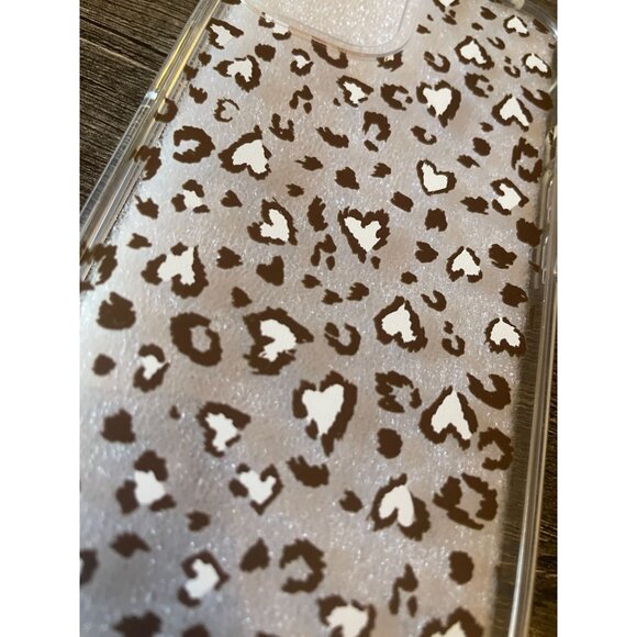 iPhone 11 Case Cheetah Leopard heart Pattern  Built-in Bumper & screen protector - Picture 2 of 6